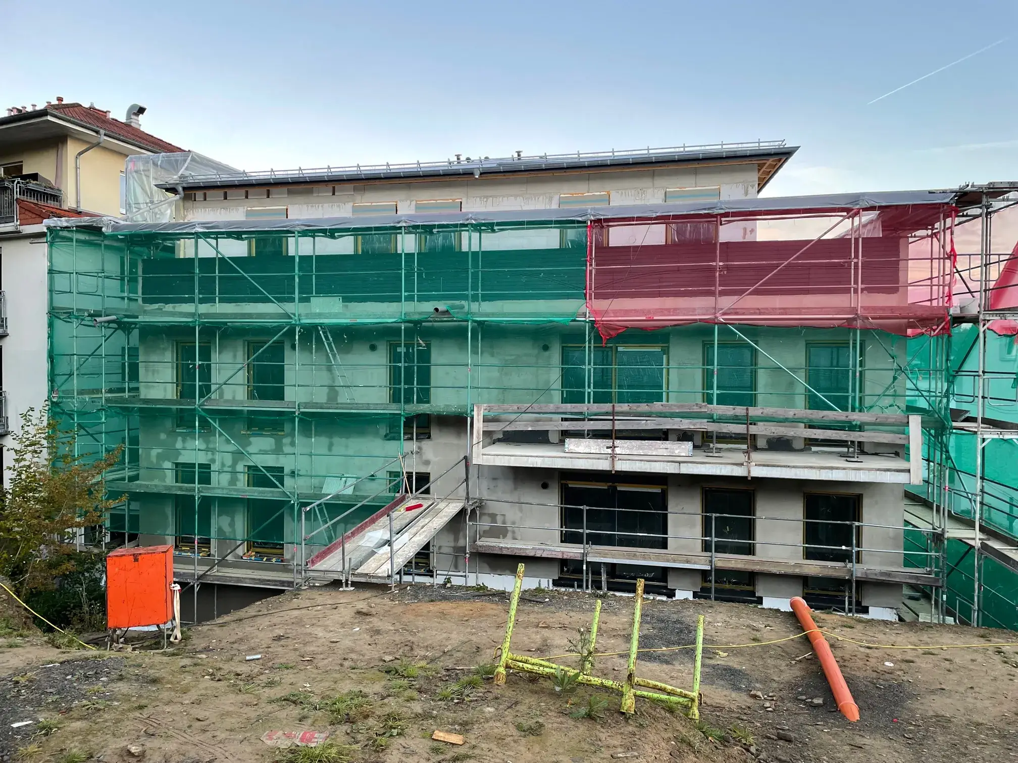 Mehrfamilienhaus, Lüdenscheid – Fassade eingerüstet